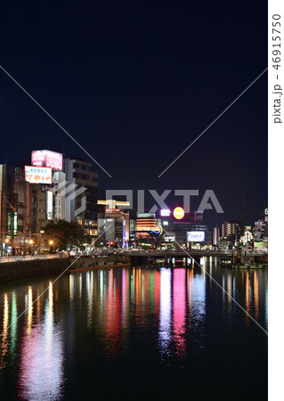 福岡市　都市風景　中州夜景 46915750