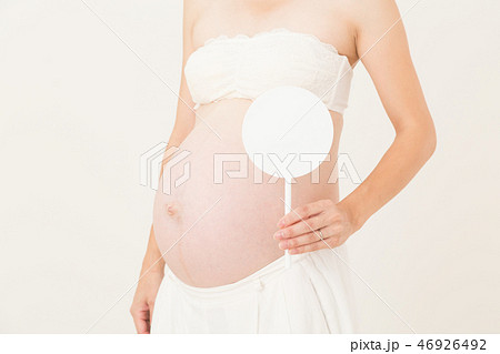 妊婦 46926492