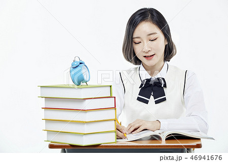 女子学生 勉強 韓国人 46941676