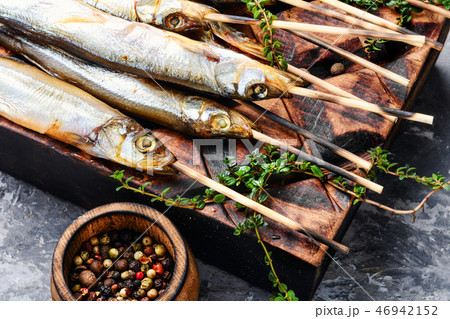 Appetizing smoked fish 46942152