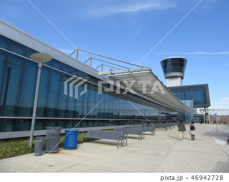 Udvar-Hazy_Center_02 46942728
