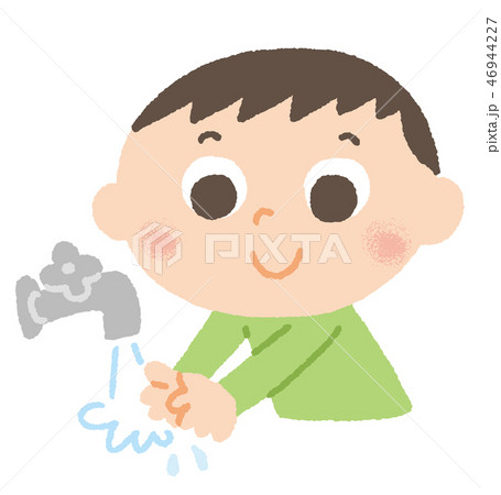 手を洗う男の子 46944227