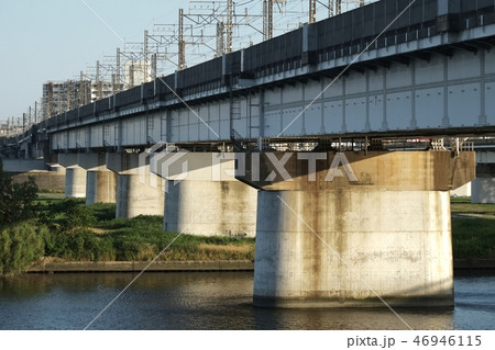 鉄道橋 46946115