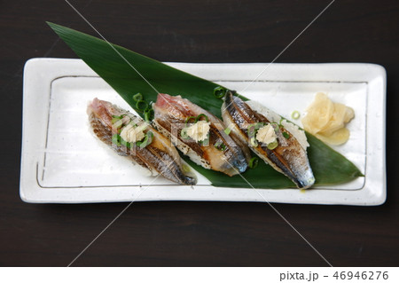 炙り秋刀魚の寿司 46946276