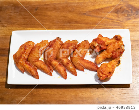 Roasted chicken wings Roasted chicken wings 46953915