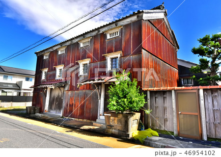 三重　松阪　市場庄の町並み 46954102