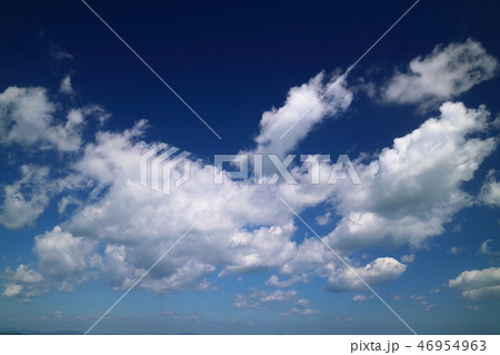 しまなみ海道 サイクリング 夏 空 雲 46954963