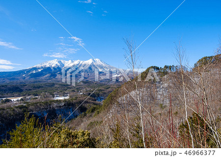 御岳山の冠雪 久藏峠からの眺め 御岳山の冠雪 久藏峠からの眺め 46966377