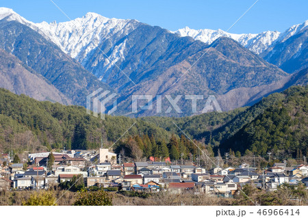 御岳山と上松町 46966414