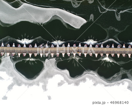 足 橋 ブリッジ 46968140