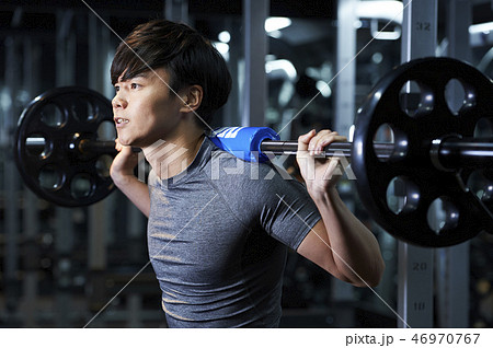 フィットネスジム 46970767