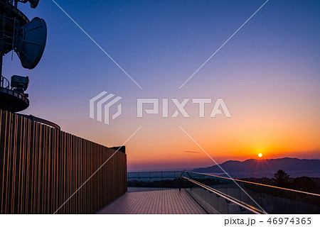 (静岡県)日本平夢テラス 夕景 (静岡県)日本平夢テラス 夕景 46974365
