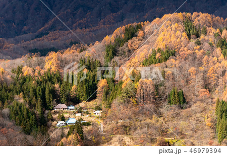 山奥の農家 山奥の農家 46979394
