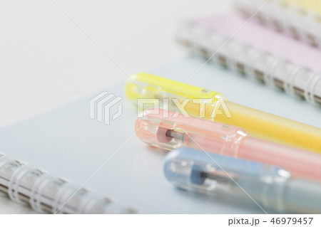 カラーボールペン カラーボールペン 46979457