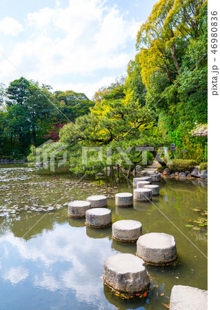 平安神宮神苑 臥龍橋 がりゅうきょう （京都府京都市左京区） 2017年4月 46980836