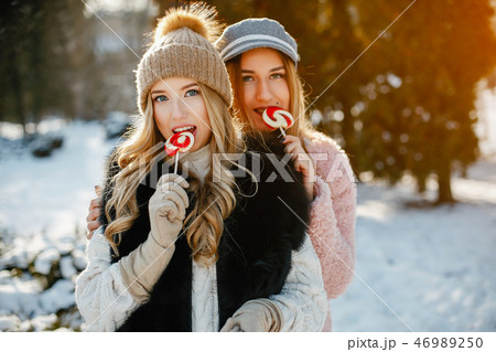 girls in winter girls in winter 46989250