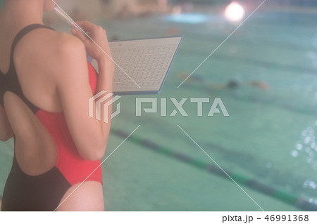 In the pool 46991368