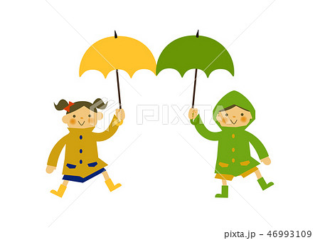 レインコートを着た子供 雨のイメージイラスト 梅雨の季節の為のイラストレーション 子供と雨のイのイラスト素材
