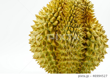 Fresh Cut Monthong Durian on white background 46994527