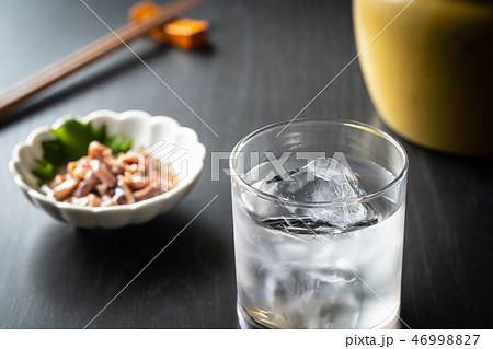 焼酎のロック 46998827