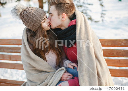 Young couple Young couple 47000451