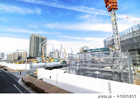 マンション・ビルの建設現場 47005855