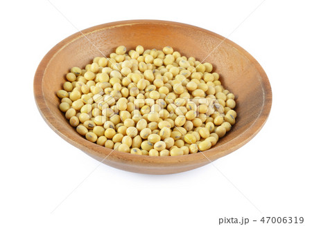Soybeans on a white background. 47006319