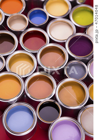 Collection of colored paints cans Collection of colored paints cans 47014048