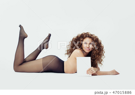 Smiling woman fashion model Smiling woman fashion model 47015886