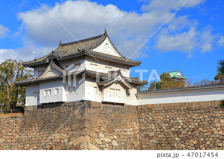 【大阪府】晴天下の大阪城千貫櫓 47017454