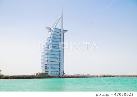 House on sea coast House on sea coast 47020623
