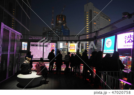 12月 渋谷1ﾏｸﾞﾈｯﾄﾊﾞｲｼﾌﾞﾔ109ｸﾛｼﾝｸﾞﾋﾞｭｰ夜景の写真素材