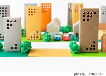 更地　空地　相続　登記　土地　売却　固定資産税 47027815