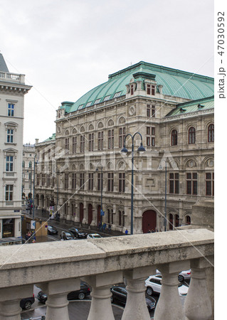 Vienna State Opera. Vienna Opera House. Vienna State Opera. Vienna Opera House. 47030592