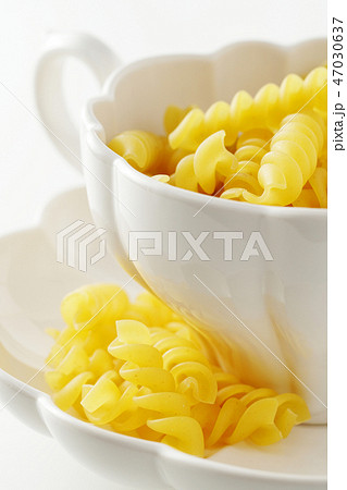 パスタ・フジッリ・ショートパスタ パスタ・フジッリ・ショートパスタ 47030637