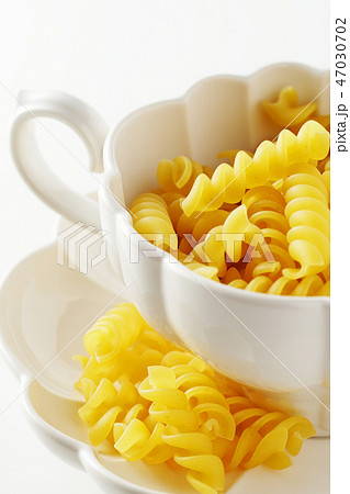 パスタ・フジッリ・ショートパスタ 47030702