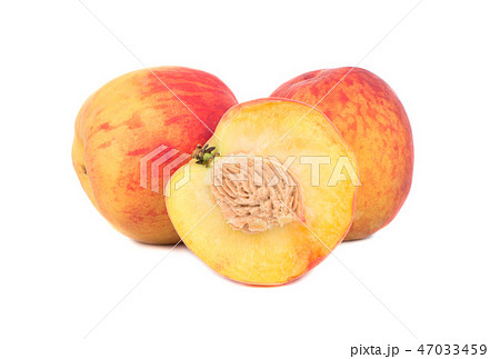 Fresh peaches Fresh peaches 47033459