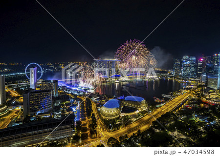 New Year Eve Fireworks Show at Singapore New Year Eve Fireworks Show at Singapore 47034598