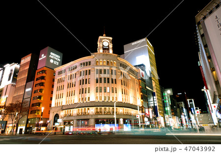 日本の東京都市景観　東京・銀座の賑わい、銀座観光人気。平成最後のお正月＝平成３１年１月１日撮影 47043992