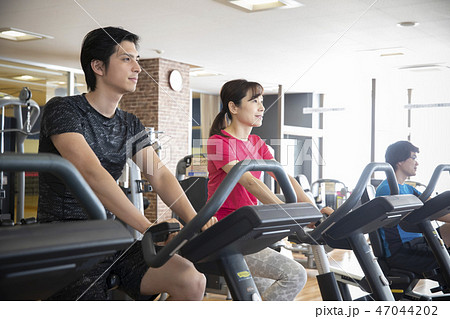 スポーツジム 47044202