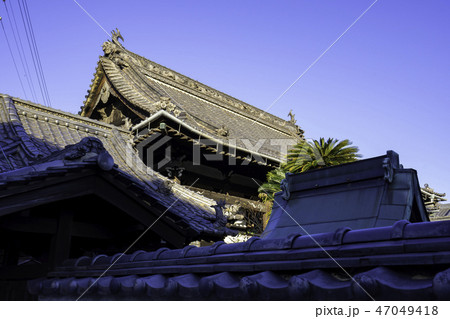 鞆の浦　古寺めぐり　妙蓮寺　屋根瓦 47049418