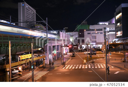 日本の東京都市景観 秋葉原駅前の人混み。平成最後のお正月=平成31年1月1日撮影 日本の東京都市景観 秋葉原駅前の人混み。平成最後のお正月=平成31年1月1日撮影 47052534