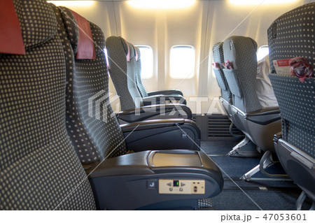 日本トランスオーシャン航空B737 Jクラス座席 日本トランスオーシャン航空B737 Jクラス座席 47053601