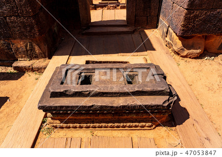 【世界遺産】アンコール遺跡群 バンテアイ・スレイ 47053847