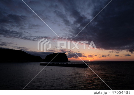 夕焼け 夕焼け 47054485