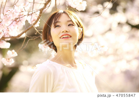 女性ポートレート 47055847