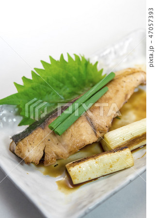 【ぶり　照り焼き】 47057393