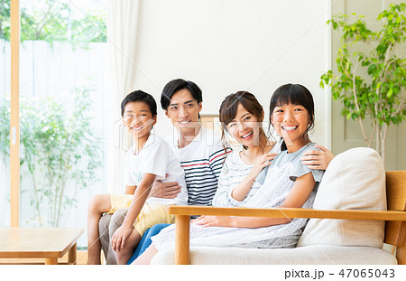 若い家族 若い家族 47065043
