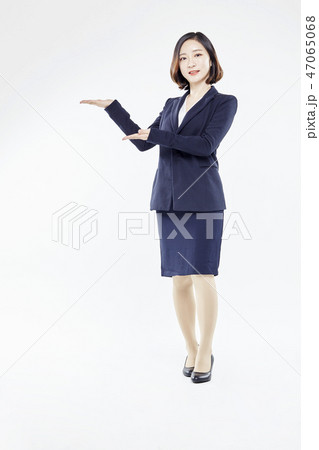 ビジネスウーマン 会社員 新入社員 47065068