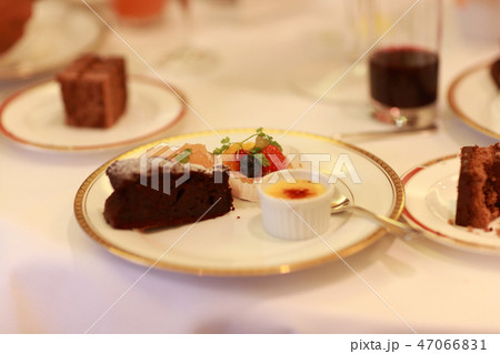結婚式の料理 47066831